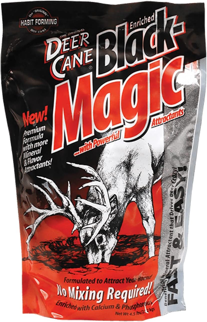 Evolved HABITATS Deer Cane Black Magic Deer Mineral Attractant – Fast & Easy to Use All Year-Round Hunting Powder Mix Mineral Food Supplement with Natural Molasses Flavors